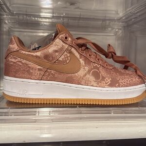 ROSE GOLD AIR FORCE ONE